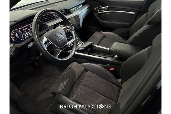 Audi e-tron 55 S edition Quattro 95 kWh 408pk 2021 (Origineel-NL), L-559-DX