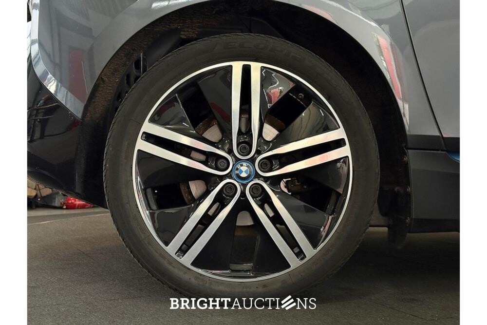 BMW i3 Basis 120Ah 1 Accucel defect 42 kWh 170pk 2018 (Origineel-NL), XD-528-F