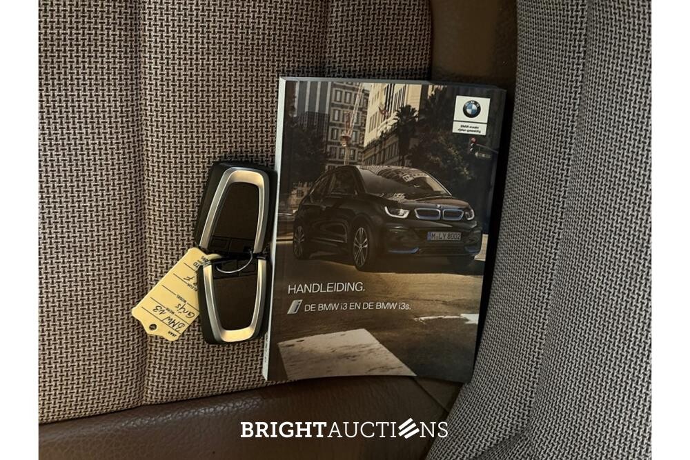 BMW i3 Basis 120Ah 1 Accucel defect 42 kWh 170pk 2018 (Origineel-NL), XD-528-F