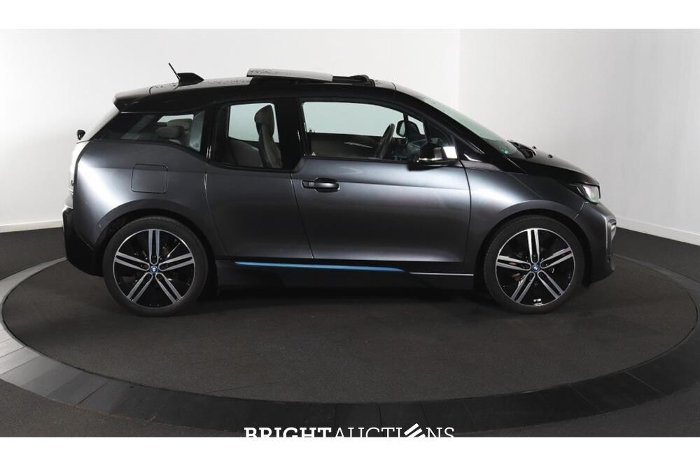 BMW i3 Basis 120Ah 1 Accucel defect 42 kWh 170pk 2018 (Origineel-NL), XD-528-F