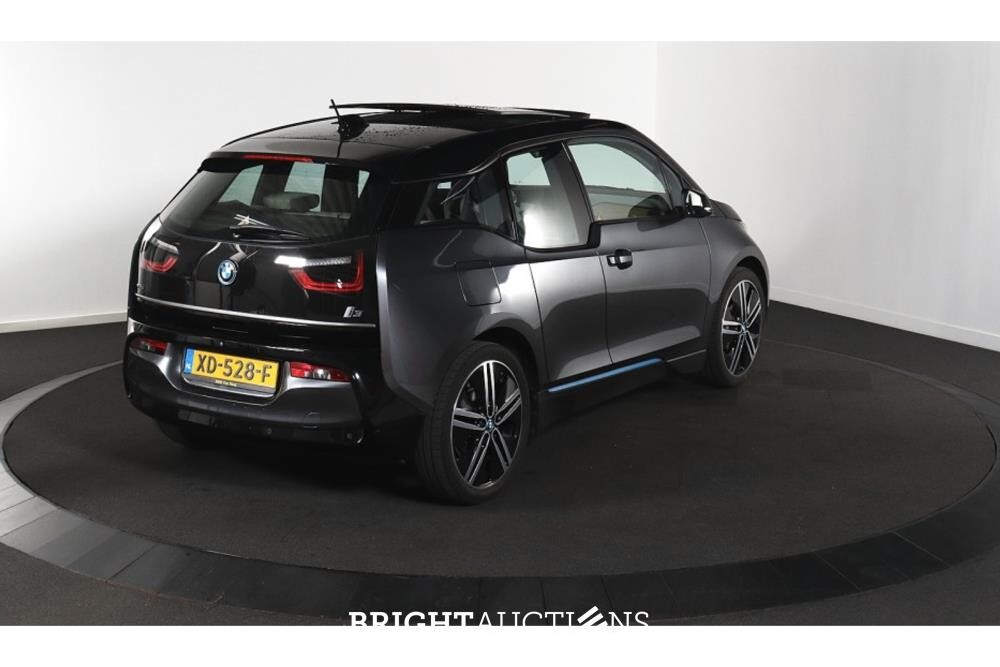 BMW i3 Basis 120Ah 1 Accucel defect 42 kWh 170pk 2018 (Origineel-NL), XD-528-F