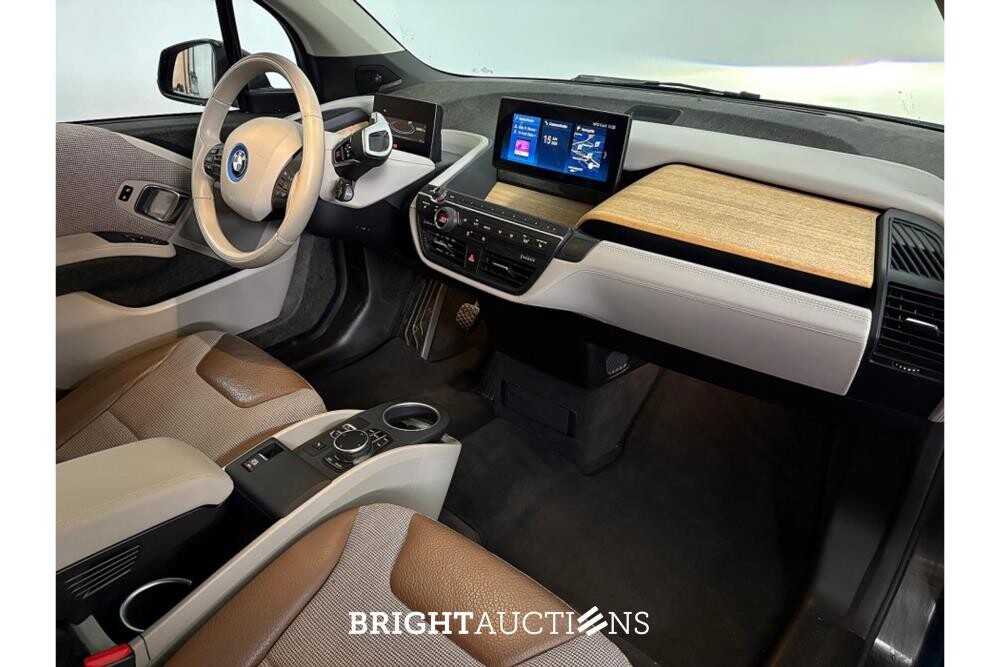 BMW i3 Basis 120Ah 1 Accucel defect 42 kWh 170pk 2018 (Origineel-NL), XD-528-F