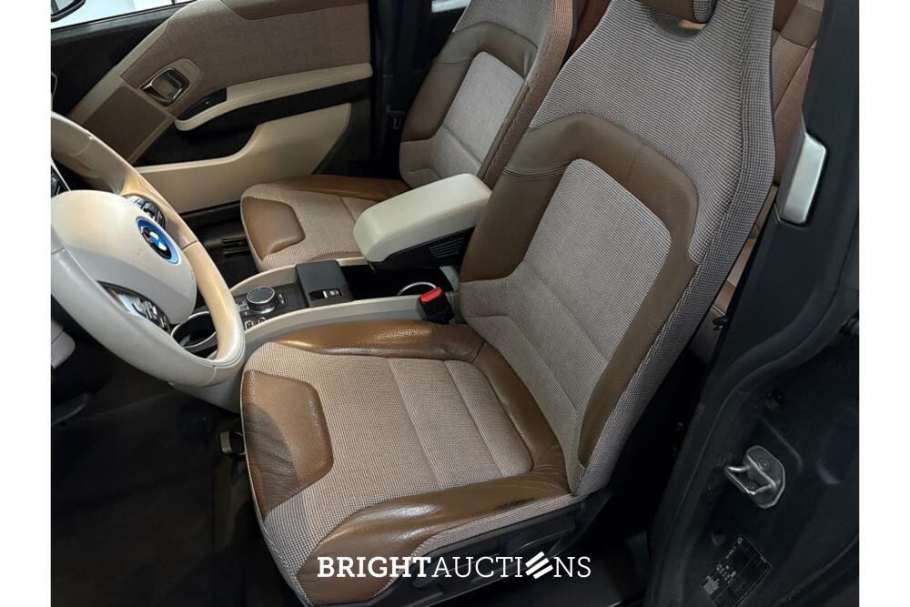 BMW i3 Basis 120Ah 1 Accucel defect 42 kWh 170pk 2018 (Origineel-NL), XD-528-F