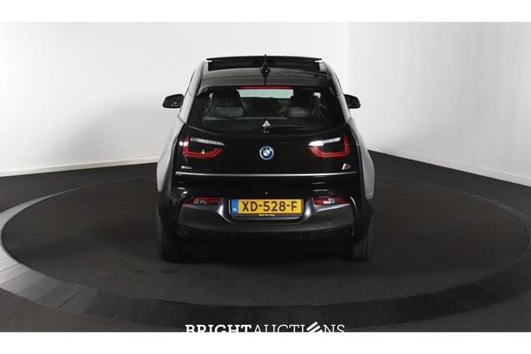 BMW i3 Basis 120Ah 1 Accucel defect 42 kWh 170pk 2018 (Origineel-NL), XD-528-F