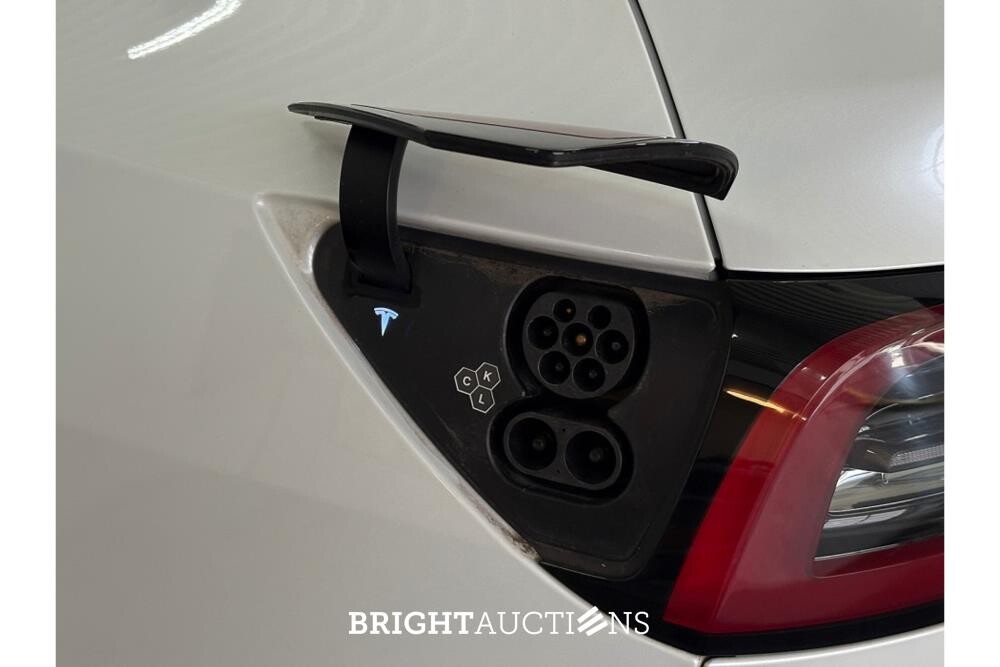 Tesla Model Y Performance AWD 75 kWh 462pk 2023 (Origineel-NL), S-849-RZ