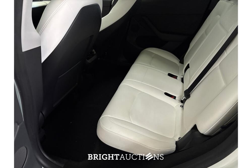 Tesla Model Y Performance AWD 75 kWh 462pk 2023 (Origineel-NL), S-849-RZ