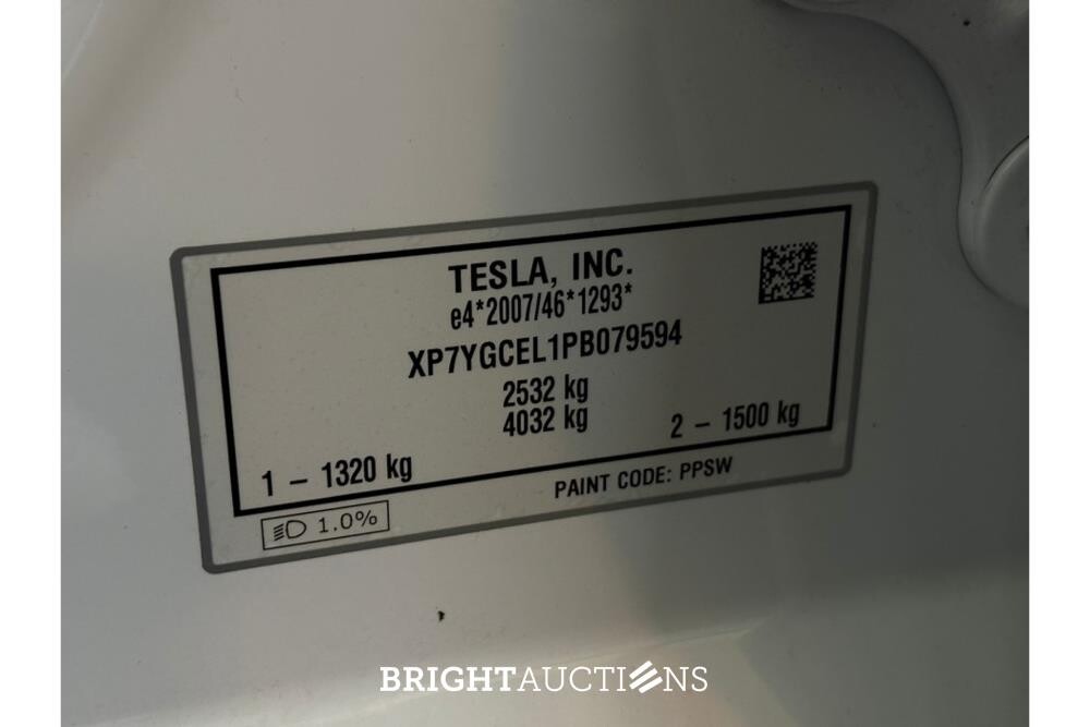 Tesla Model Y Performance AWD 75 kWh 462pk 2023 (Origineel-NL), S-849-RZ