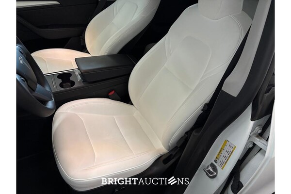 Tesla Model Y Performance AWD 75 kWh 462pk 2023 (Origineel-NL), S-849-RZ