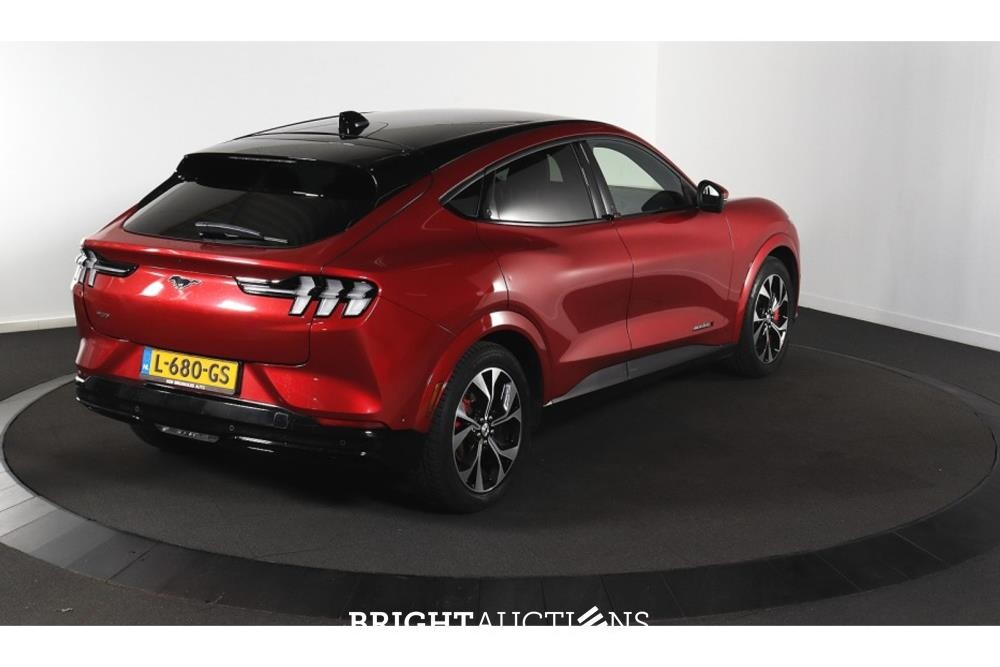 Ford Mustang Extended First Edition AWD 98 kWh 337pk 2021 (Origineel-NL), L-680-GS