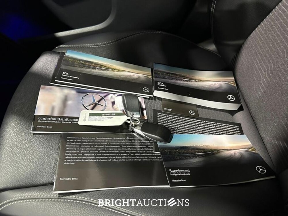 Mercedes-Benz EQA 25067 Business Solution Luxury 67 kWh 190pk 2021 (Origineel-NL) EQA-Klasse, N-647-FB