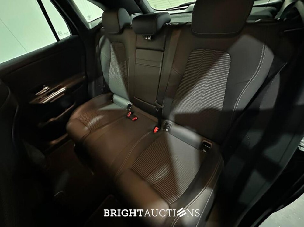 Mercedes-Benz EQA 25067 Business Solution Luxury 67 kWh 190pk 2021 (Origineel-NL) EQA-Klasse, N-647-FB