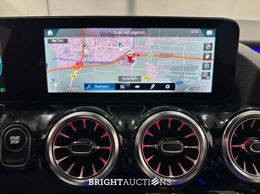Mercedes-Benz EQA 25067 Business Solution Luxury 67 kWh 190pk 2021 (Origineel-NL) EQA-Klasse, N-647-FB