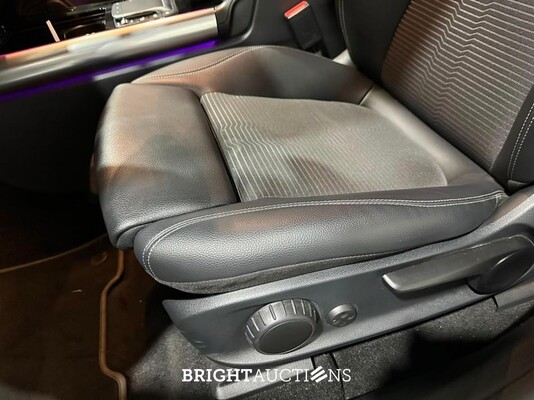 Mercedes-Benz EQA 25067 Business Solution Luxury 67 kWh 190pk 2021 (Origineel-NL) EQA-Klasse, N-647-FB
