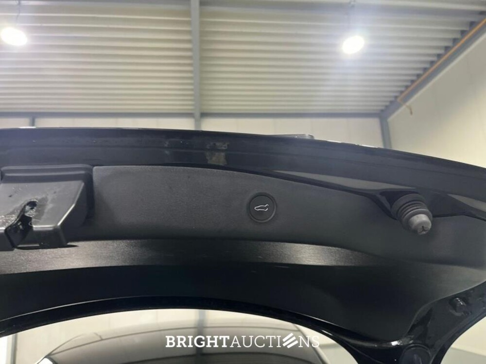 Tesla Model 3 Long Range AMD Ryzen AWD 75 kWh 351pk 2023 (Origineel-NL), T-915-HF
