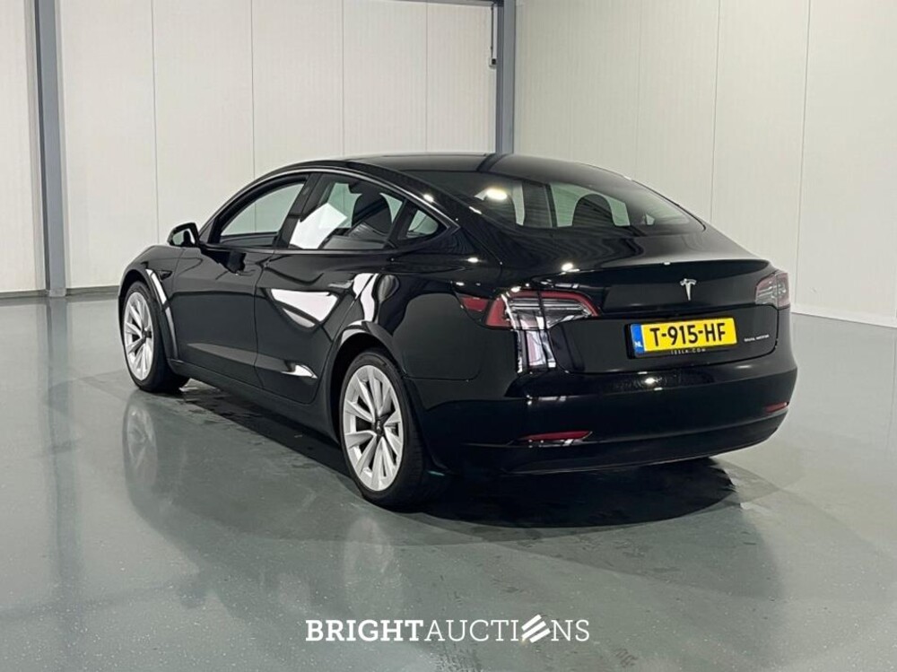 Tesla Model 3 Long Range AMD Ryzen AWD 75 kWh 351pk 2023 (Origineel-NL), T-915-HF