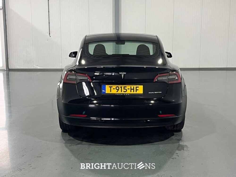 Tesla Model 3 Long Range AMD Ryzen AWD 75 kWh 351pk 2023 (Origineel-NL), T-915-HF