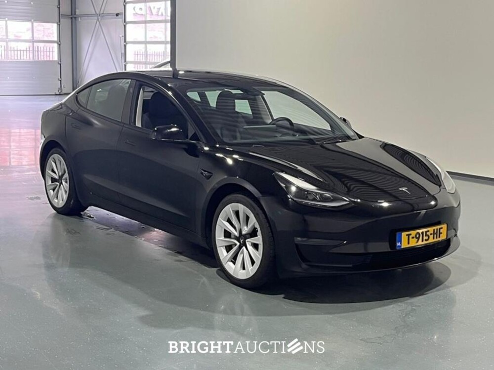 Tesla Model 3 Long Range AMD Ryzen AWD 75 kWh 351pk 2023 (Origineel-NL), T-915-HF