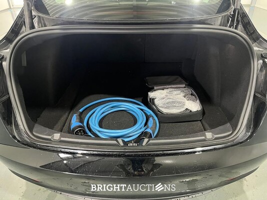 Tesla Model 3 Long Range AMD Ryzen AWD 75 kWh 351pk 2023 (Origineel-NL), T-915-HF