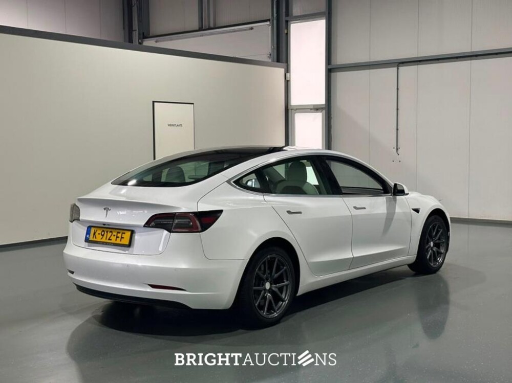 Tesla Model 3 Standard RWD Plus 60 kWh 238pk 2020 (Origineel-NL), K-912-FF