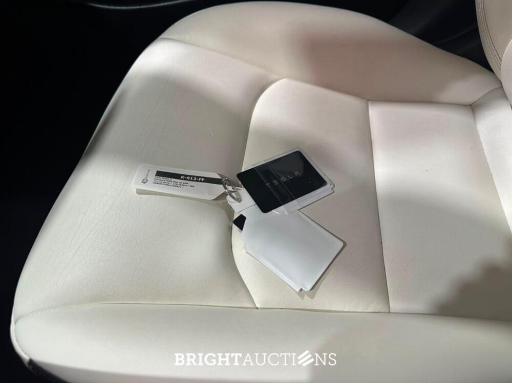 Tesla Model 3 Standard RWD Plus 60 kWh 238pk 2020 (Origineel-NL), K-912-FF