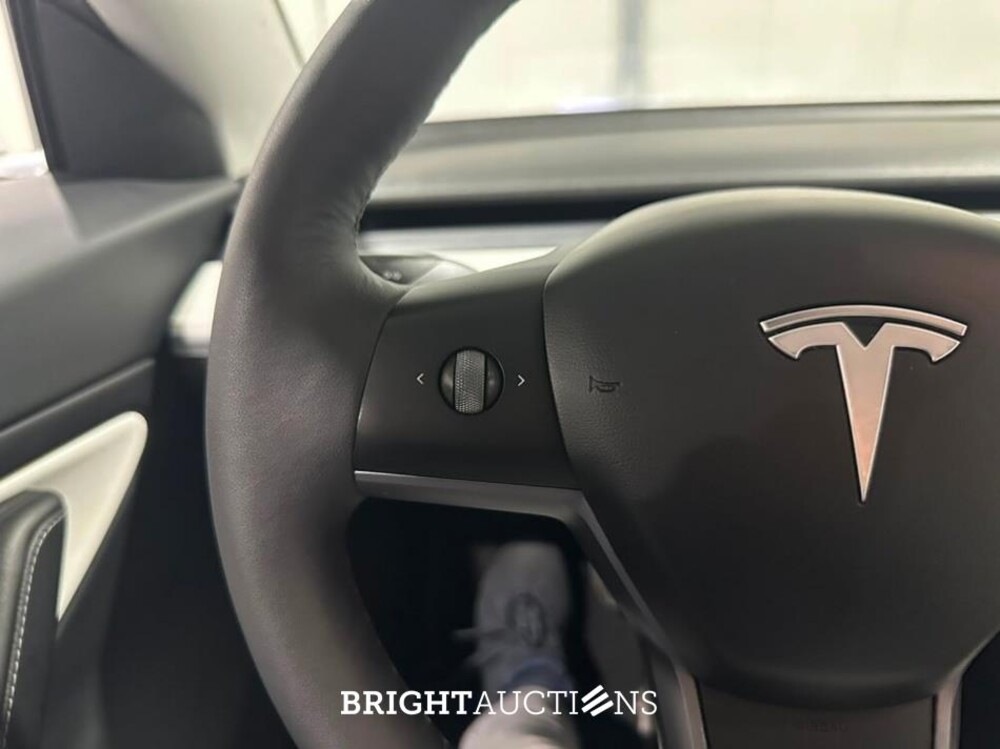 Tesla Model 3 Standard RWD Plus 60 kWh 238pk 2020 (Origineel-NL), K-912-FF
