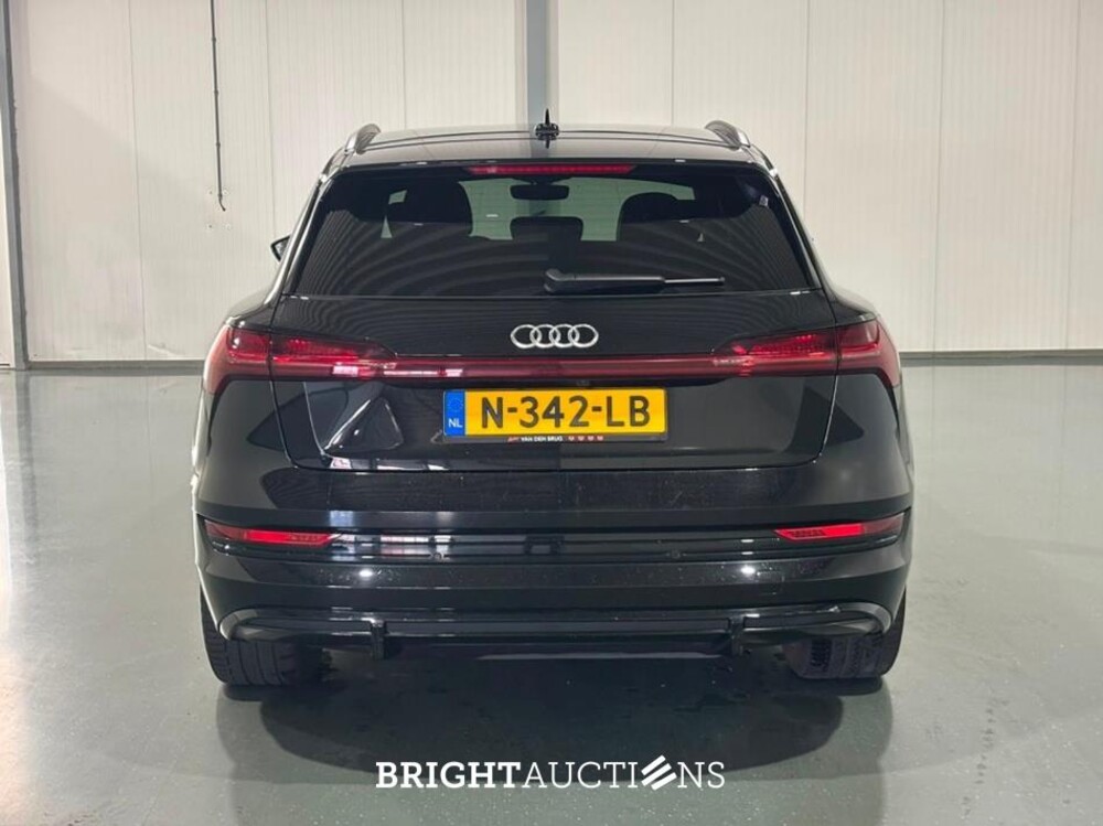 Audi e-tron 55 S edition Quattro 95 kWh 408pk 2021 (Origineel-NL), N-342-LB