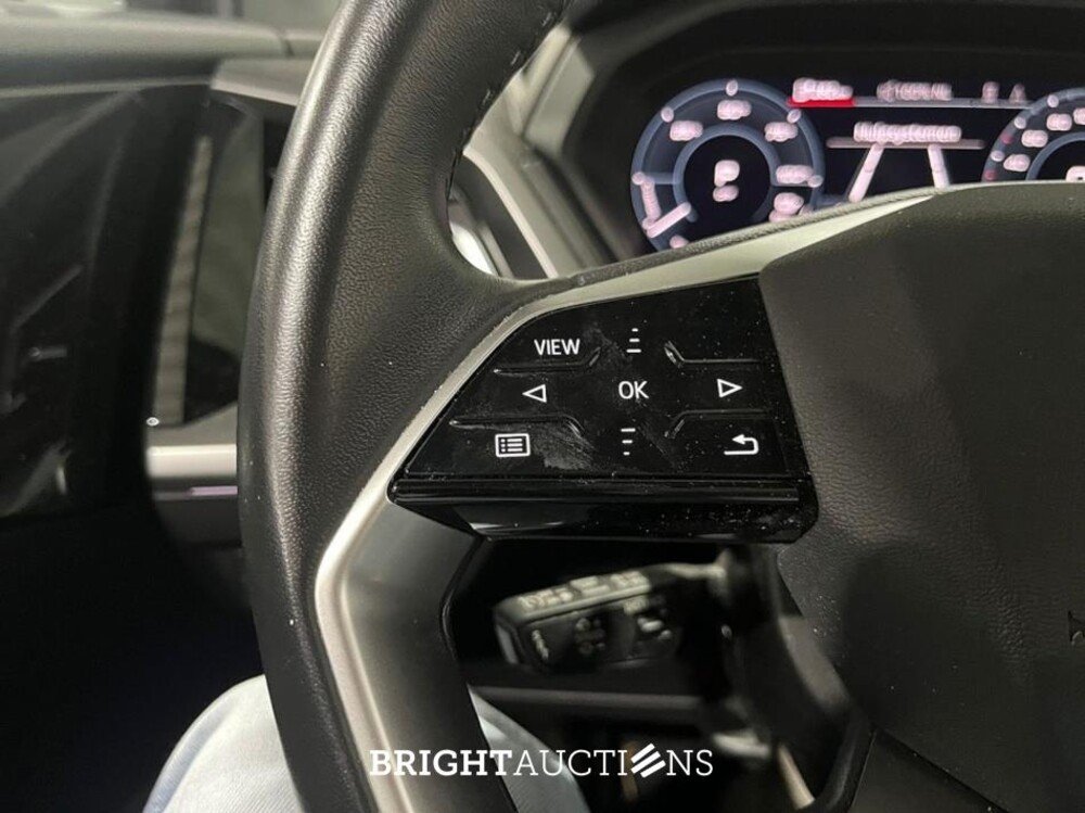 Audi Q4 e-tron 40 Advanced edition 77 kWh 204pk 2022 (Origineel-NL), R-729-ZP