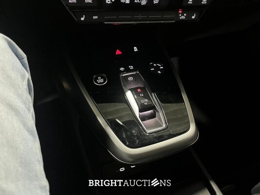 Audi Q4 e-tron 40 Advanced edition 77 kWh 204pk 2022 (Origineel-NL), R-729-ZP