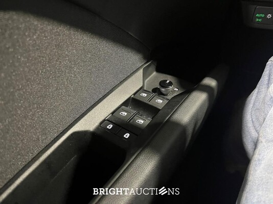 Audi Q4 e-tron 40 Advanced edition 77 kWh 204pk 2022 (Origineel-NL), R-729-ZP