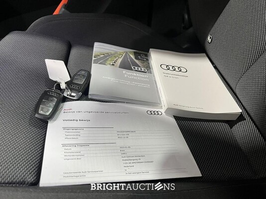 Audi Q4 e-tron 40 Advanced edition 77 kWh 204pk 2022 (Origineel-NL), R-729-ZP