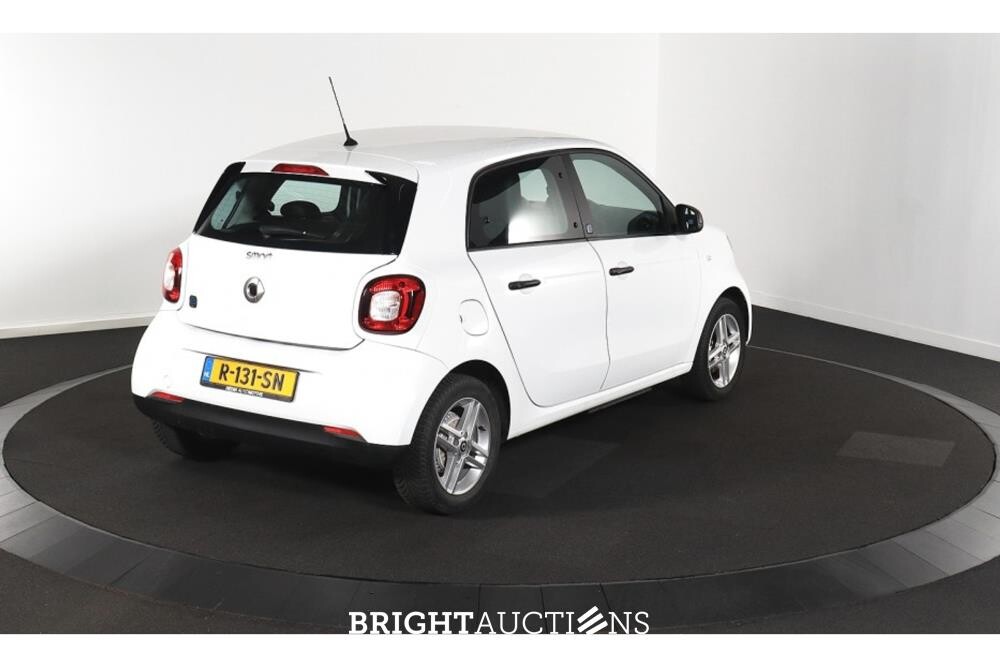 smart Forfour EQ Essential 18 kWh 82pk 2022 (Origineel-NL), R-131-SN