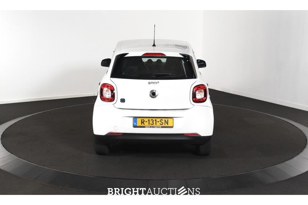 smart Forfour EQ Essential 18 kWh 82pk 2022 (Origineel-NL), R-131-SN