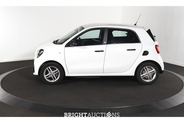 smart Forfour EQ Essential 18 kWh 82pk 2022 (Origineel-NL), R-131-SN