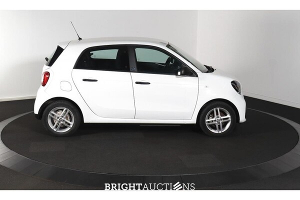 smart Forfour EQ Essential 18 kWh 82pk 2022 (Origineel-NL), R-131-SN