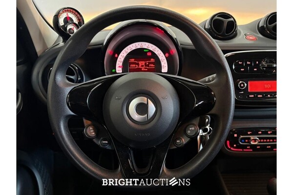 smart Forfour EQ Essential 18 kWh 82pk 2022 (Origineel-NL), R-131-SN