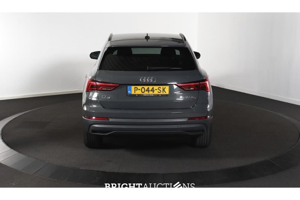 Audi Q3 45 e Advanced edition TFSI 266pk 2022 (Origineel-NL), P-044-SK