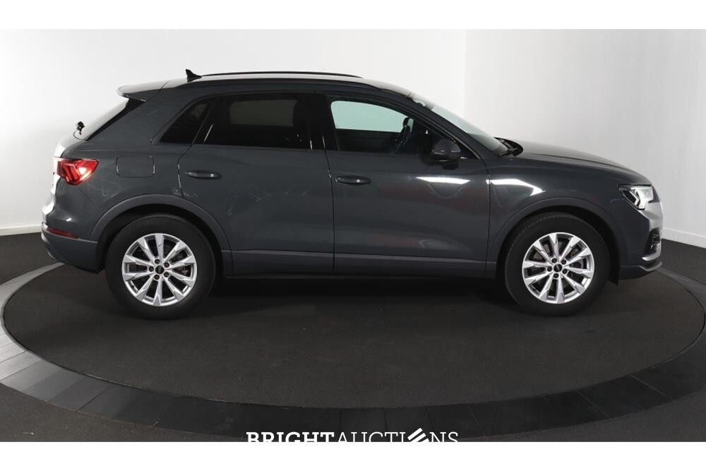 Audi Q3 45 e Advanced edition TFSI 266pk 2022 (Origineel-NL), P-044-SK