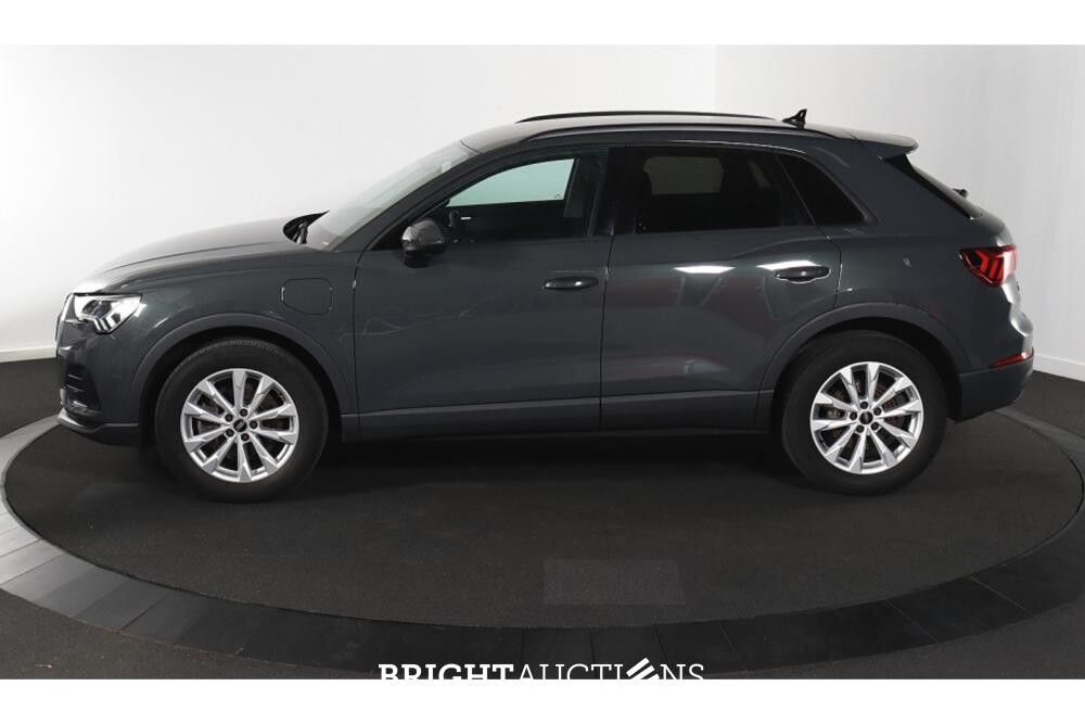 Audi Q3 45 e Advanced edition TFSI 266pk 2022 (Origineel-NL), P-044-SK