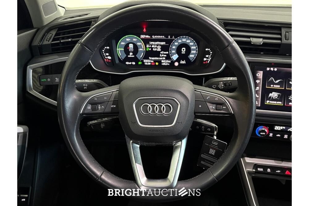 Audi Q3 45 e Advanced edition TFSI 266pk 2022 (Origineel-NL), P-044-SK
