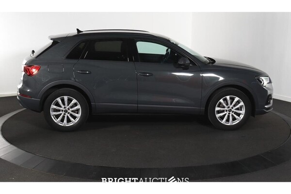 Audi Q3 45 e Advanced edition TFSI 266pk 2022 (Origineel-NL), P-044-SK