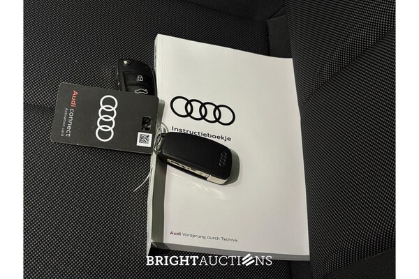 Audi Q3 45 e Advanced edition TFSI 266pk 2022 (Origineel-NL), P-044-SK