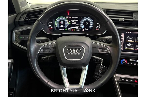 Audi Q3 45 e Advanced edition TFSI 266pk 2022 (Origineel-NL), P-044-SK