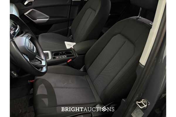 Audi Q3 45 e Advanced edition TFSI 266pk 2022 (Origineel-NL), P-044-SK