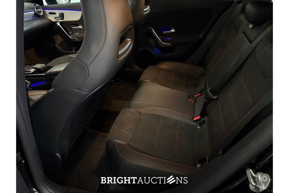 Mercedes-Benz CLA180 Business Solution AMG 136pk 2021 (Origineel-NL) CLA-Klasse, K-961-TB