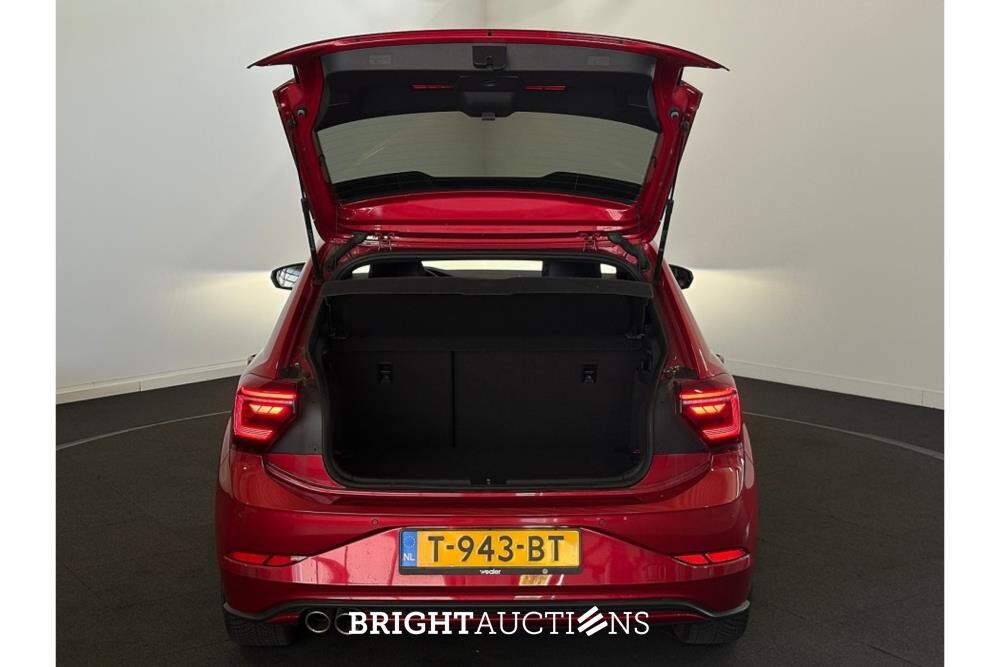 Volkswagen Polo GTI 2.0 TSI 206pk 2023 (Origineel-NL), T-943-BT