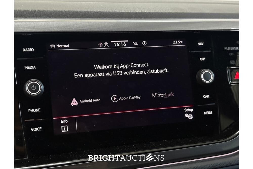 Volkswagen Polo GTI 2.0 TSI 206pk 2023 (Origineel-NL), T-943-BT
