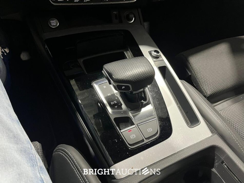 Audi Q5 50 TFSI e S edition 408pk 2021 (Origineel-NL), L-523-PS
