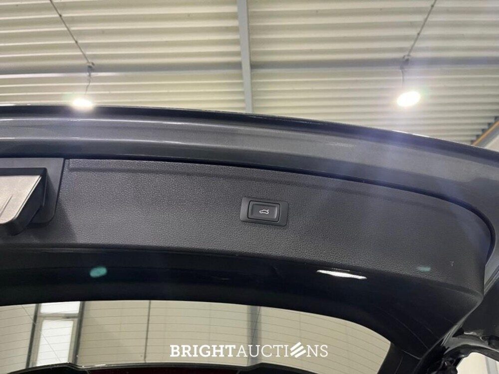 Audi Q5 50 TFSI e S edition 408pk 2021 (Origineel-NL), L-523-PS