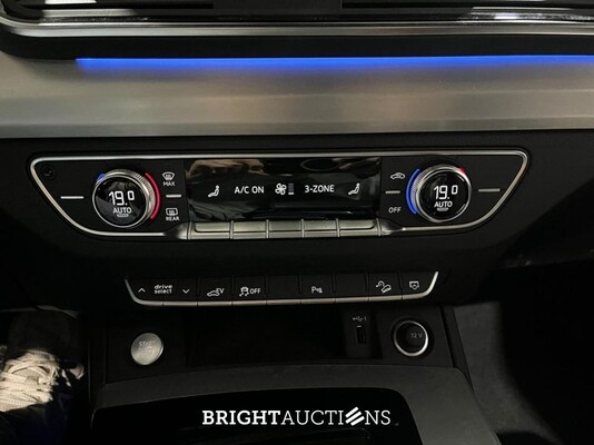 Audi Q5 50 TFSI e S edition 408pk 2021 (Origineel-NL), L-523-PS