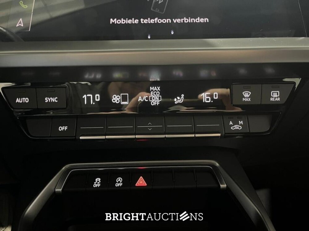 Audi A3 Limousine 30 Business edition TFSI 110pk 2021 (Origineel-NL), L-115-GX